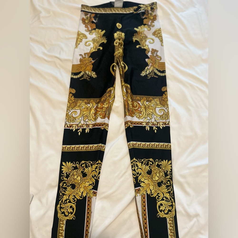 Versace Black Medusa Renaissance Print Leggings worn twice